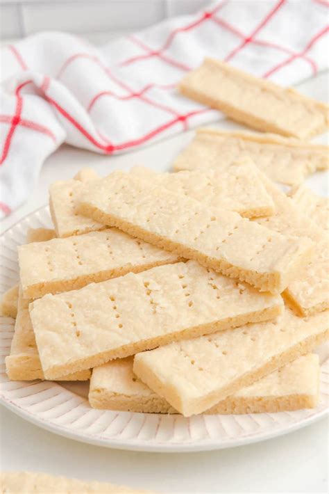 Walkers Scottish Shortbread Cookies Recipe Verywell Kitchen