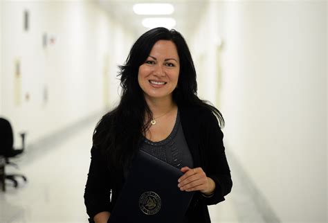 Pictures of Shannon Lee