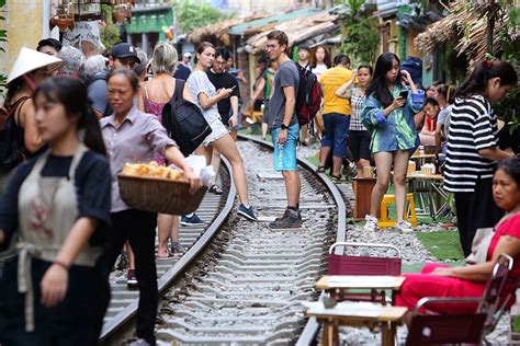 Hanoi Train Street - Doorstep Railway at Old Quarter Hanoi - Day Tours ...