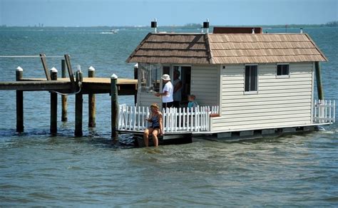 Extraordinary Floating Homes The Owner Builder Network