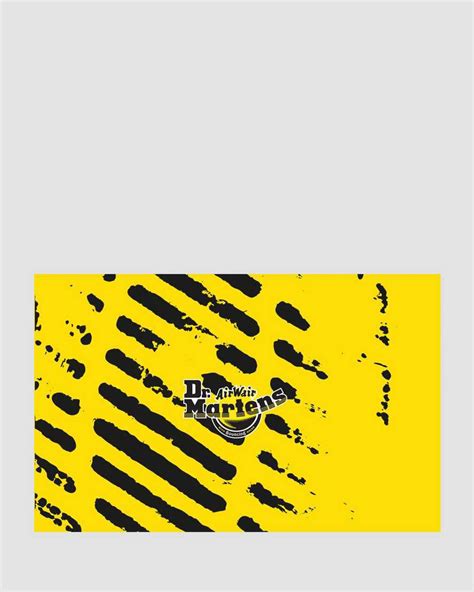 Dr Martens Cartes Cadeaux En Jaune Modalova