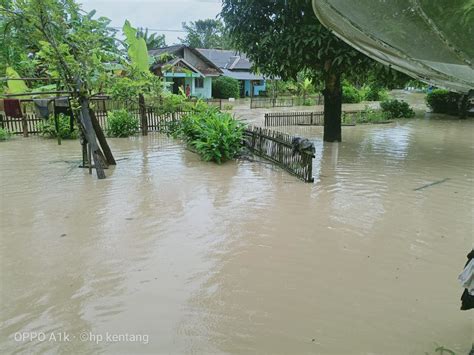 Terendam Banjir Kk Di Desa Bojongmanik Pandeglang Terdampak