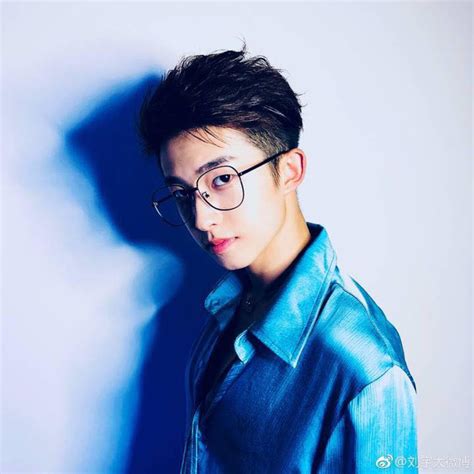 Điểm mặt những anh chàng siêu hot trong cộng đồng TikTok Trung Quốc