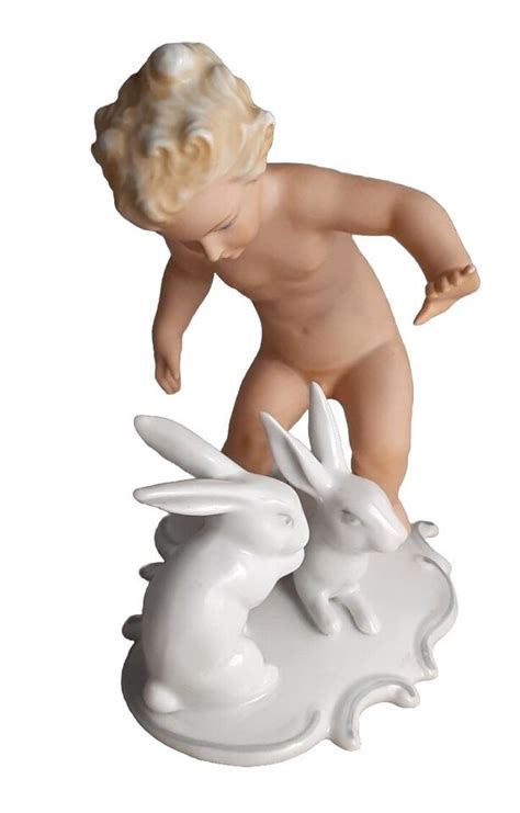 Vintage Schaubach Kunst Putti Nude Boy Feeding Rabbits Figurine Germany