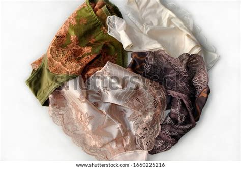 imágenes de Sexiest women naked Imágenes fotos y vectores de stock Shutterstock