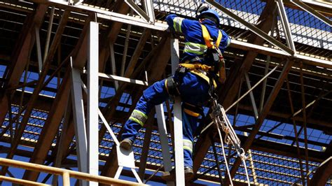 Para Conduzir Equipamentos Com Força Motriz O Que É Necessário - Treinamento Equipamentos Força Motriz Própria | Curso | EAD