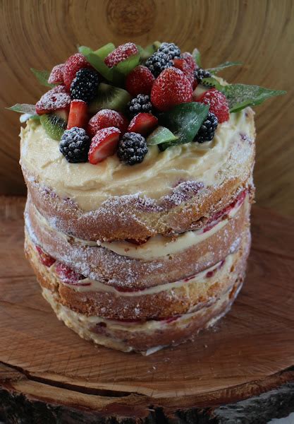 Naked cake para celebrar mi cumpleaños Cocina