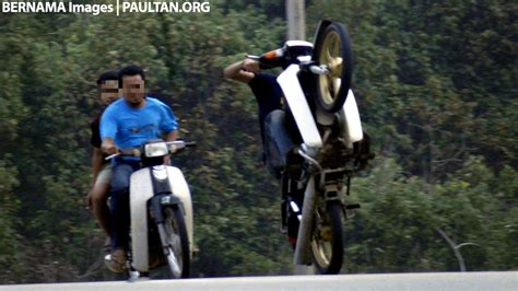 Mat Rempit E A Bm Paul Tan S Automotive News