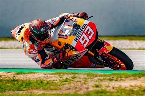 Marquez กำลังจะคัมแบค หลังโผล่ซ้อมที่บาร์เซโลนา - SuperBikeMag.Com