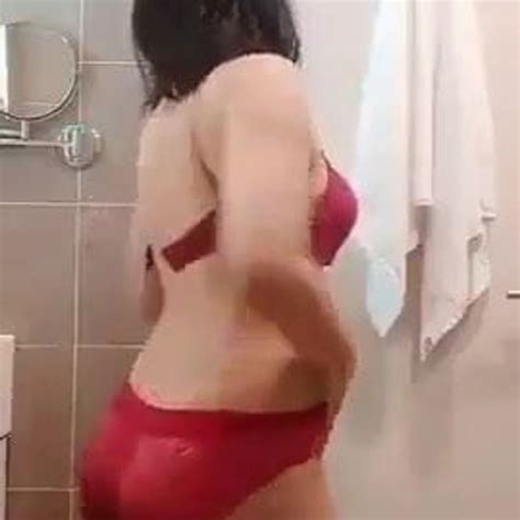 Isteri Bra Merah Kena Rakam Free A Milf Porn Cf Xhamster Xhamster