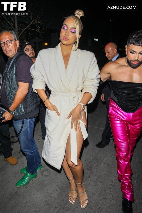 Jasmine Sanders Sexy Seen Flaunting Her Hot Legs In Los Angeles Aznude