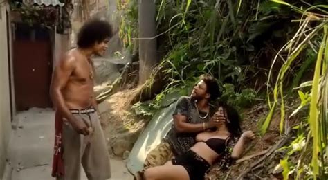 Naked Nathália Lima Verde in A Frente Fria que a Chuva Traz