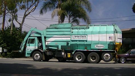 Ej Harrison And Sons Peterbilt 310 Amrep Octo Front Loader Flickr