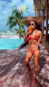 INSTA VID K2S Alessandra Ambrosio Bikini 01 10 2023 Phun Org Forum