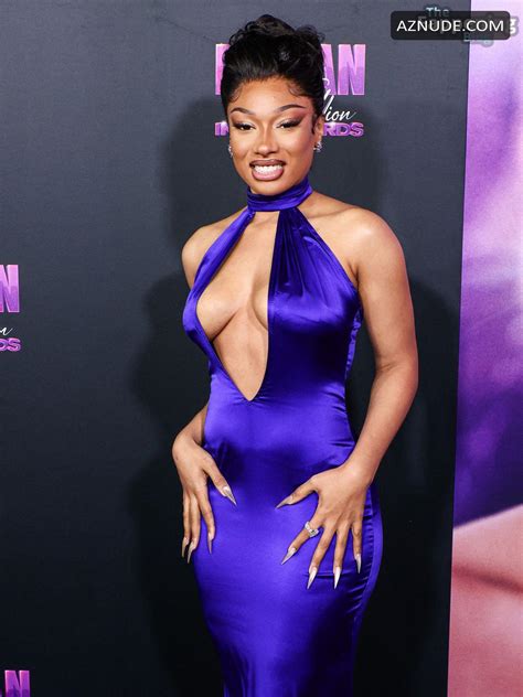 Megan Thee Stallion Sexy Flaunts Her Hot Boobs In A Gorgeous Purple