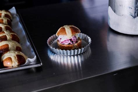 Superb Hot Cross Buns To Try In Melbourne This Easter