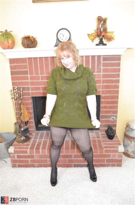 Granny Pantyhose ZB Porn