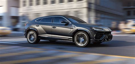 Arriba 88 imagen lamborghini urus precio méxico Abzlocal mx