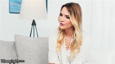 Best Step Milf Ryan Keely Has A Ass Smothering Way Hotntubes