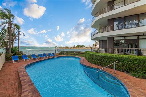 Sold 189 Bayview Street Runaway Bay Qld 4216 On 21 Dec 2022