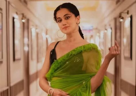 Janhvi Kapoor Taapsee Pannu And More Bollywood Celebs Who Follow The