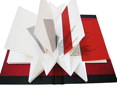 Самые необычные книги. Трехмерные pop-up books. Мария Писано (Maria G ...