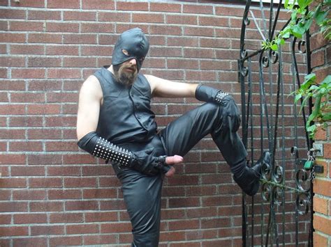 Leather Master Cock Harness Outdoors Nude Pics XHamster