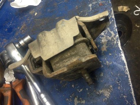 Усиленные резинки "Group N" для STI — Subaru Impreza WRX STI (GD), 2,5 ...