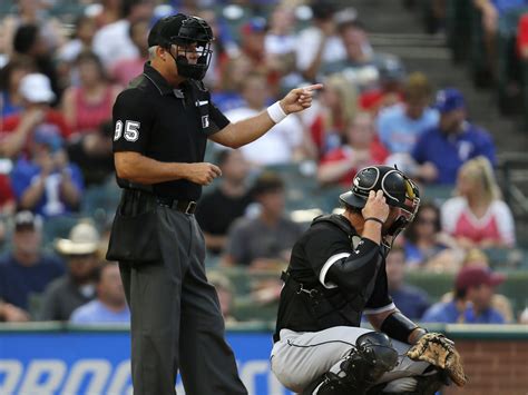 MLB Umpires Wore White Wristbands To Protest Abusive Treatment