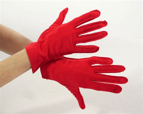 Vintage Ladies Red Gloves Van Raalte Gloves Wrist Gloves Size Small