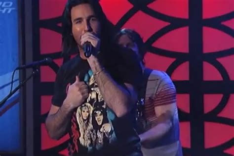 Jake Owen Performs ‘alone With You ‘barefoot Blue Jean Night On