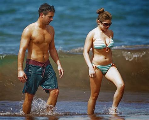 Retro Bikini Danielle Fishel Bares Bikini Beach Body In Hawaii 20 PHOTOS