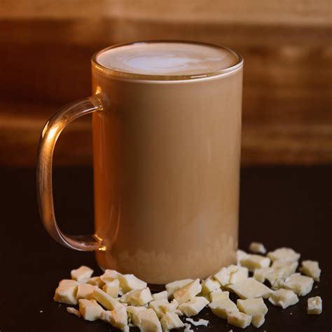 White Mocha_Hot - Ellianos Coffee Company