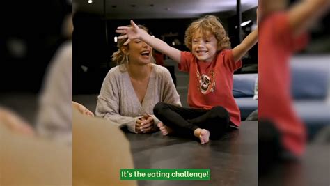 I M A Celeb S Frankie Bridge Says She S Buzzing To Miss Out On Bikini