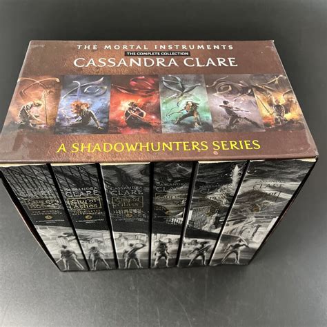 Cassandra Claire The Mortal Instrument Complete Pb Box Set City Of