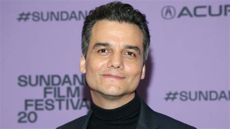 Wagner Moura entra para o elenco de Sr e Sra Smith nova série