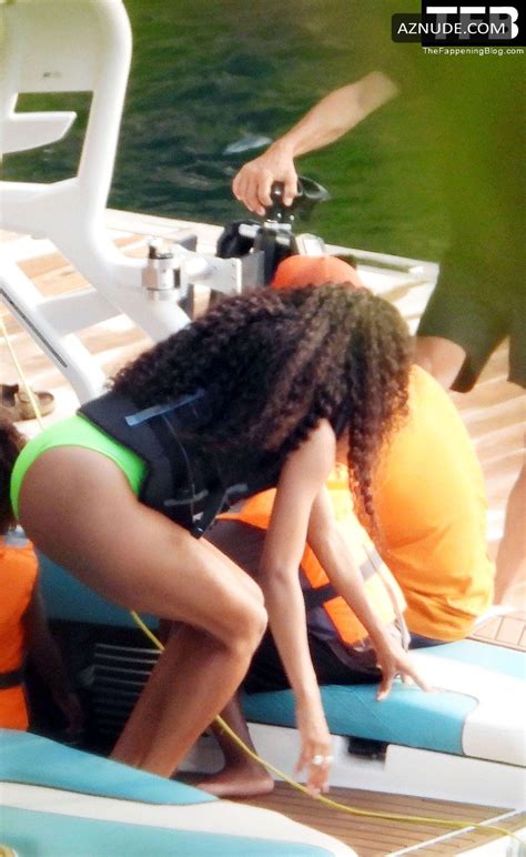 Ciara Sexy Seen Flaunting Her Hot Bikini Body Wearing A Lime Green Swimsuit In A Villa Out Lake