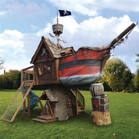 The Pirate Ship Playhouse - Hammacher Schlemmer