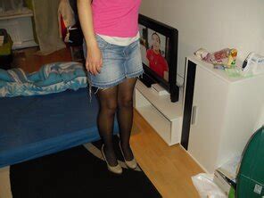 Handbra Chicks Porn Pic