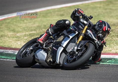 Ducati S Wildest Naked Ever Meet Streetfighter V SP MCNews