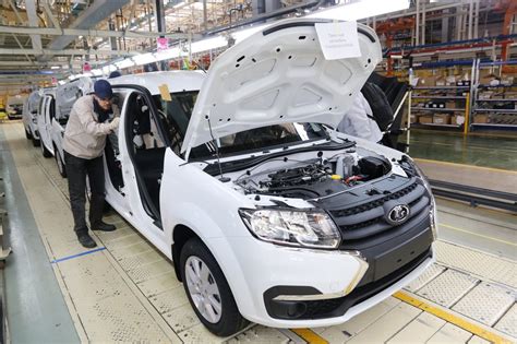 Где в России начали делать комплектующие для новых автомобилей Lada