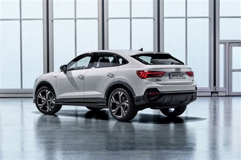 Audi Q Sportback Le Q Passe En Mode Coup Photo L Argus