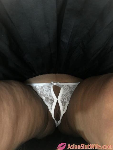 Cheeky Upskirt Shot Porn Pic