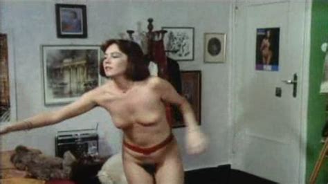 Nackte Gaby Fritz in Schulmädchen Report 13 Teil Vergiß beim Sex Liebe nicht