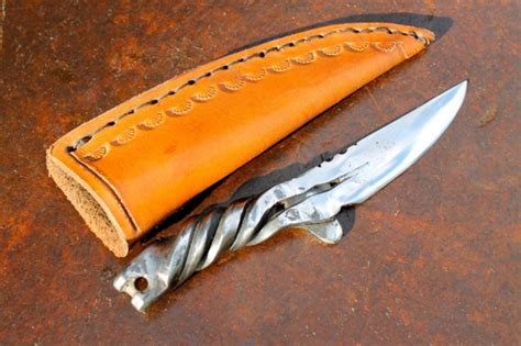 Horseshoe Knife Neatorama