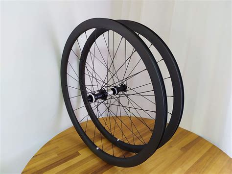 Mm Deep Superlight Disk Clincher Tubeless Carbon Wheels Roi Cycles