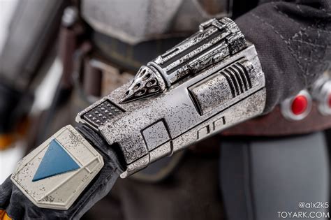 Hot Toys The Mandalorian And Grogu Deluxe Gallery The Toyark News