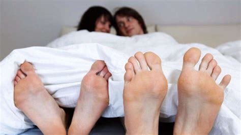 Frauen Verzichten Lieber Auf Sex Als Auf Fernsehen