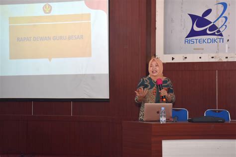 Rapat Dewan Guru Besar Bahas Visitasi Akreditasi Universitas Serta