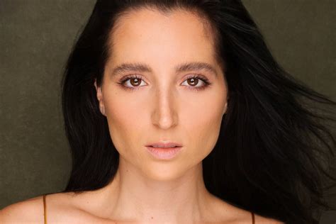 How Many Headshots Does An Actor Need? — By Brandon Andre